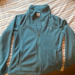 Woman size large blue Columbia fleece jacket